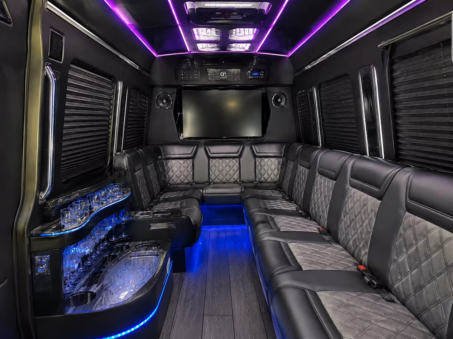 airport transfer buses to newport news williamsburg international and norfolk international
