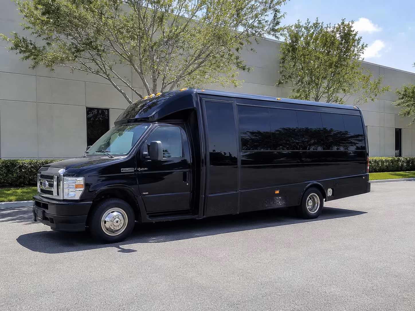 bus rentals for music festival weekends on the virginia beach oceanfront