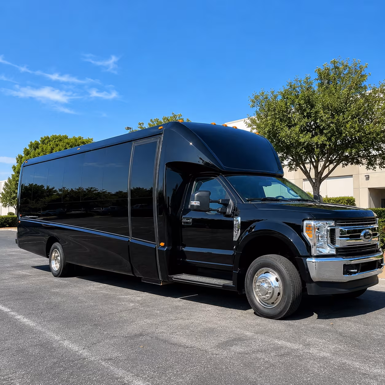 minibus rentals for smaller newport news prom groups