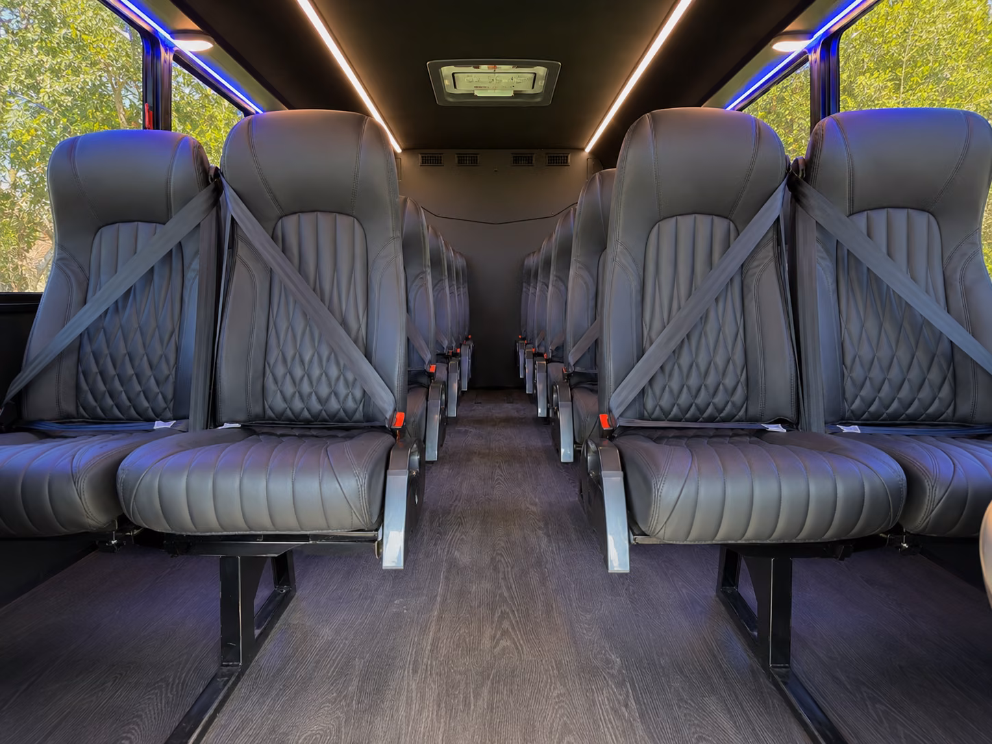 newport news 20 passenger minibus interior