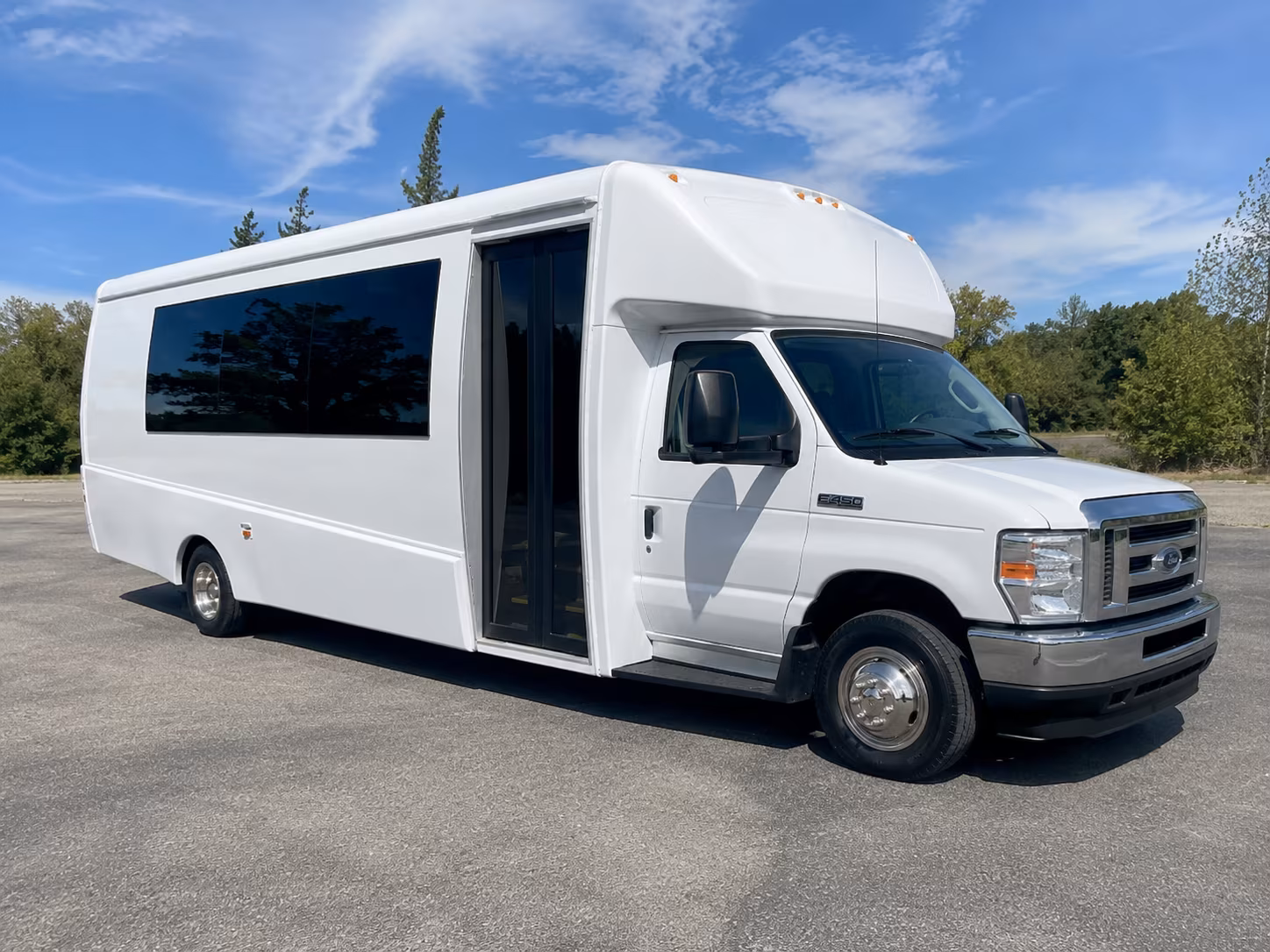 newport news hampton roads concert venues party bus rental