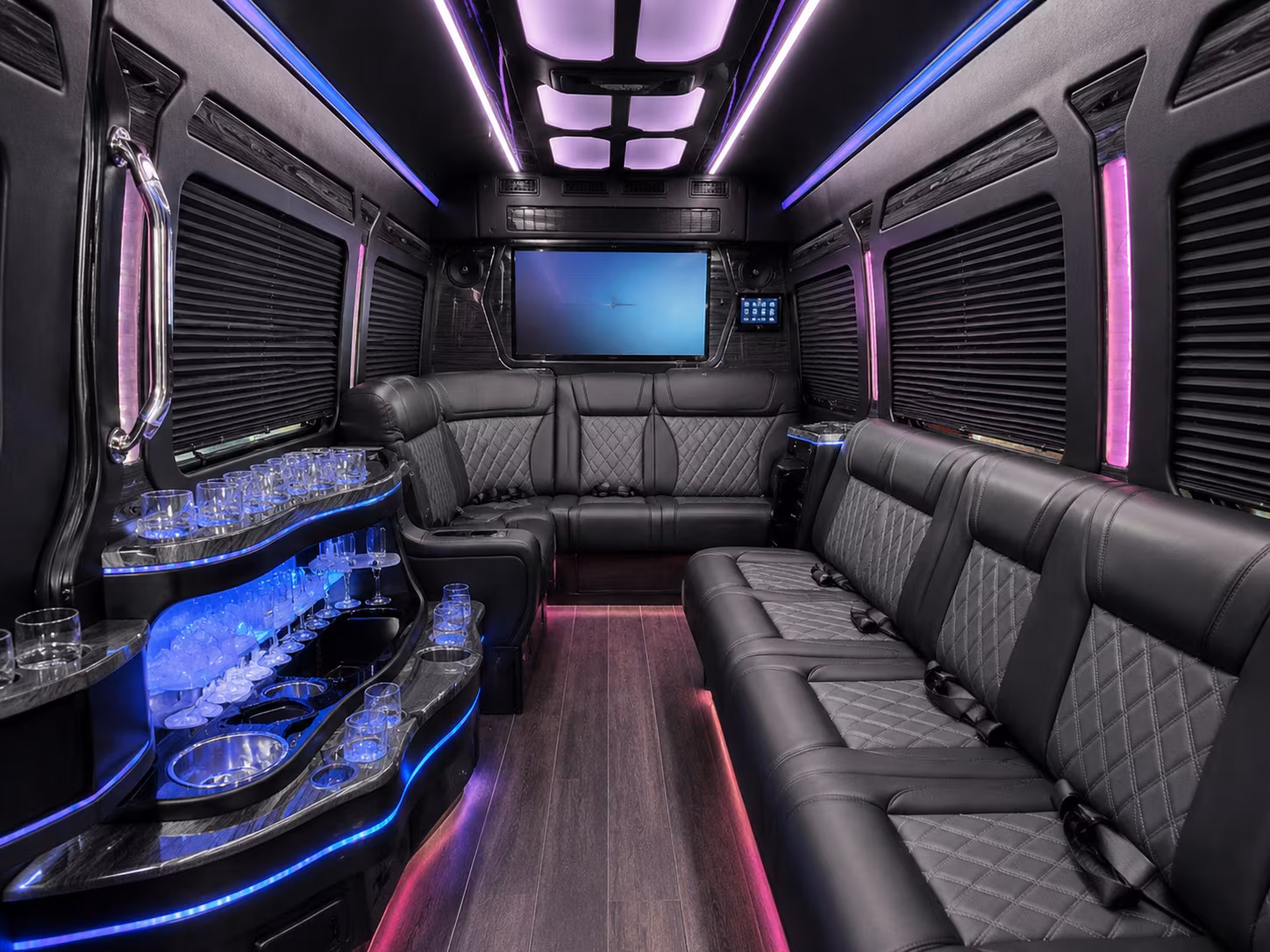 shuttle buses for groups headed to richmond concert venues